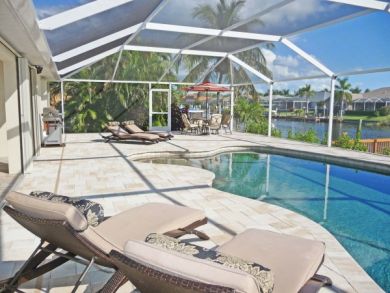 Stunning Cape Four Bedroom Villas with Pool for $1700 a Week